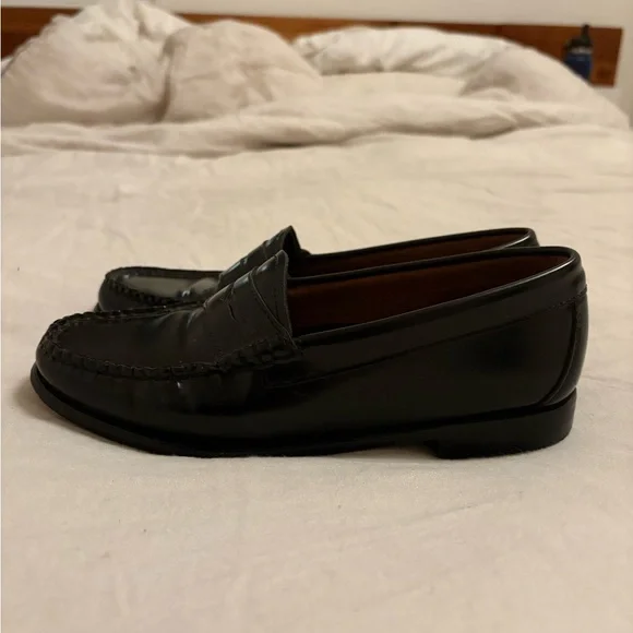 G.H. Bass & Co Black Leather Penny Loafers Flats - Picture 7 of 11